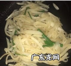 素炒萝卜丝怎么炒好吃,炒胡萝卜丝的好吃做法