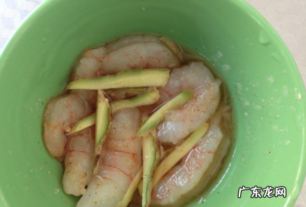 炒虾仁怎么做好吃,正宗清炒虾仁的简单做法