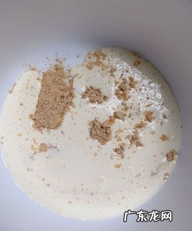 奶油淋面怎么调,淡奶油怎么做蛋糕淋面