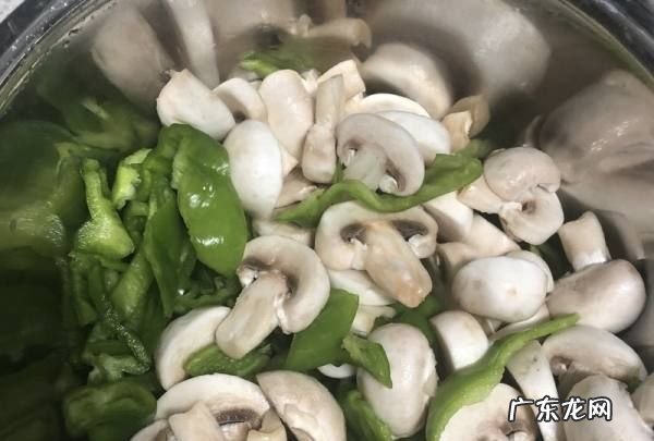 白菇怎么炒菜配什么,白菇怎么吃