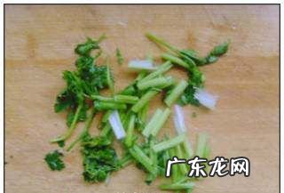 粉皮怎么炒好吃,家常炒粉皮的做法简单