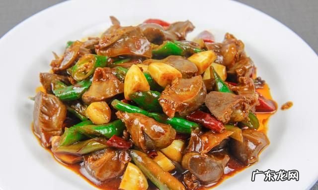 鸭胗怎么炒又嫩好吃,怎样炒鸭胗又嫩又好吃窍门