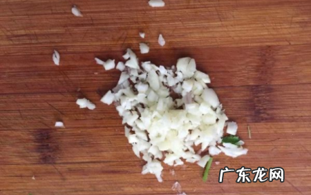 土豆怎么炒好吃又简单,土豆怎么炒好吃家常做法