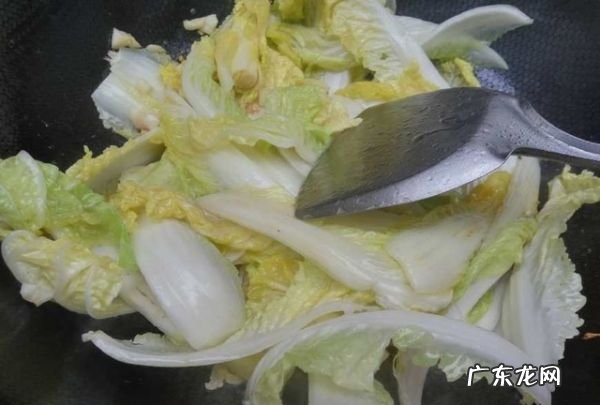 怎么炒娃娃菜好吃,如何炒娃娃菜好吃简单窍门