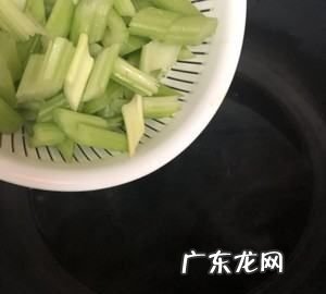 炒肉肉怎么腌,炒肉的时候怎么腌肉