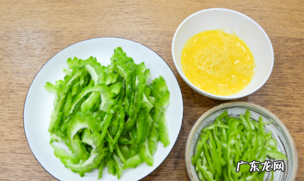 鸡蛋炒苦瓜怎么炒,苦瓜炒蛋正确做法步骤