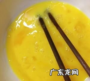 鸡蛋炒苦瓜怎么炒,苦瓜炒蛋正确做法步骤