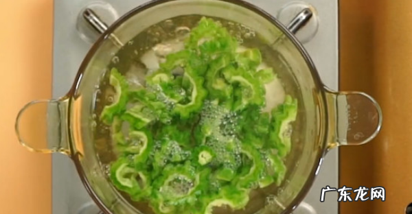 鸡蛋炒苦瓜怎么炒,苦瓜炒蛋正确做法步骤