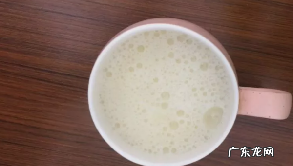 豆奶怎么泡没有疙瘩,为什么在冲豆奶时总有小“疙瘩”