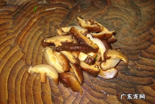 青菜炒香菇怎么炒,香菇青菜怎么炒好吃