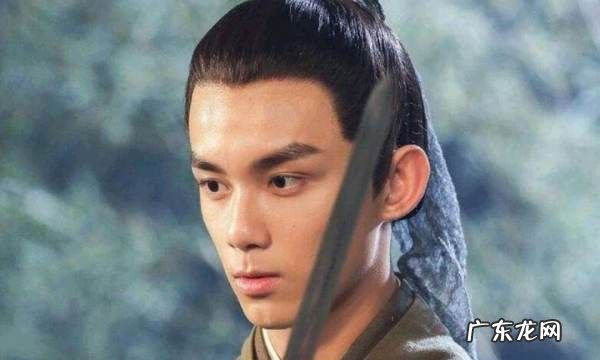 好马不吃回头草怎么接,俗话说:好马不吃回头草;可俗话又说:浪子回头金不换