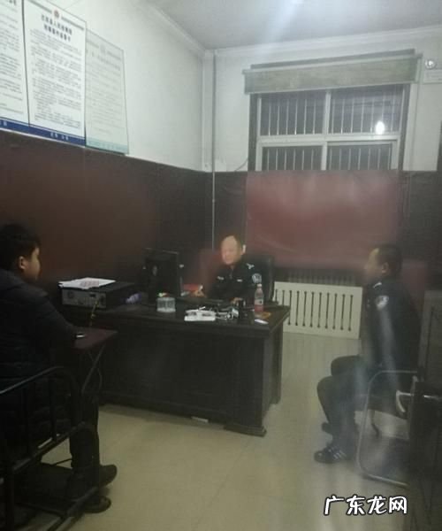 行政拘留关在派出所是合法的吗？,派出所拘留属于违法犯罪