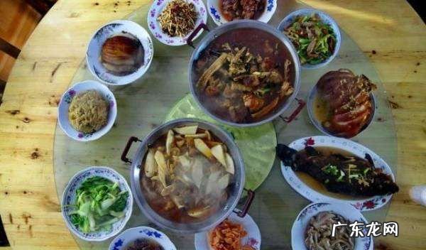 一桌别摆三盘菜什么意思,民间俗语一桌不摆三盘菜