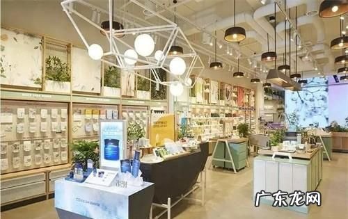 日用百货包含化妆品,日用百货包括哪些商品