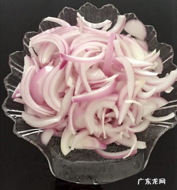 洋葱鸡肉怎么做好吃,鸡肉洋葱怎么做好吃窍门