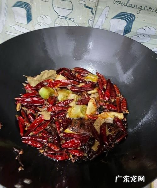 火锅底料怎么炒,火锅底料怎么炒