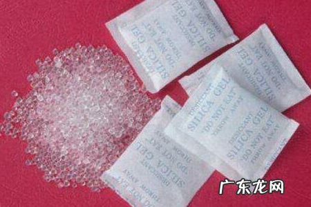 鞋被雨水泡了特别臭怎么办,鞋子淋雨后变臭怎么办小妙招