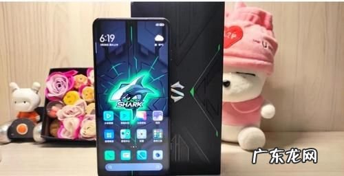 skrao是黑鲨几代,黑鲨手机有几代