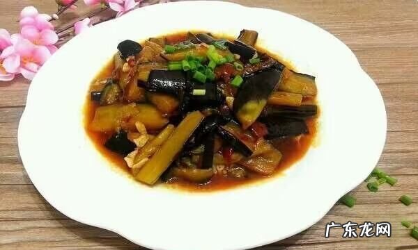 炒茄子怎么炒好吃,清炒茄子的家常做法