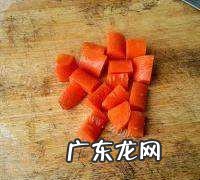 藕丁怎么炒好吃,家常炒脆藕丁的做法