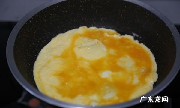 秋葵怎么炒鸡蛋,秋葵炒鸡蛋的做法功效与作用