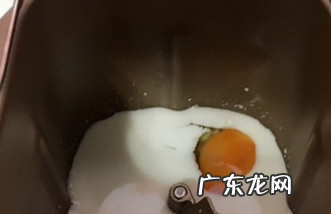 鸡蛋汉堡面糊怎么调才酥脆,鸡蛋汉堡的面糊怎么调才会酥脆