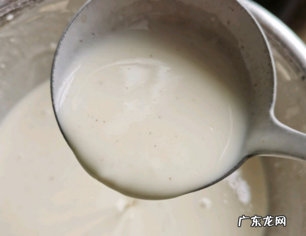 鸡蛋汉堡面糊怎么调才酥脆,鸡蛋汉堡的面糊怎么调才会酥脆