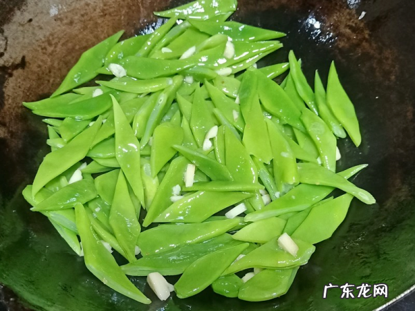 刀豆怎么炒好吃又简单,炒刀豆的家常做法
