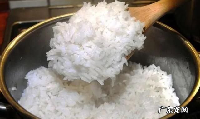 米饭在冰箱里放了三天还能吃,米饭冷藏了3天还能吃炒熟