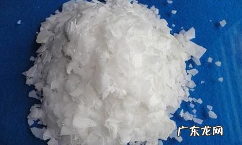 片碱是几类危险品,片碱属于危险化学品普通车可以拉