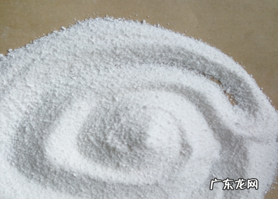 片碱是几类危险品,片碱属于危险化学品普通车可以拉