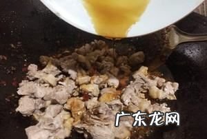 炒鸭怎么做好吃,鸭子怎么炒才好吃啤酒鸭怎么炒