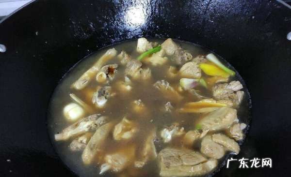 炒鸭怎么做好吃,鸭子怎么炒才好吃啤酒鸭怎么炒