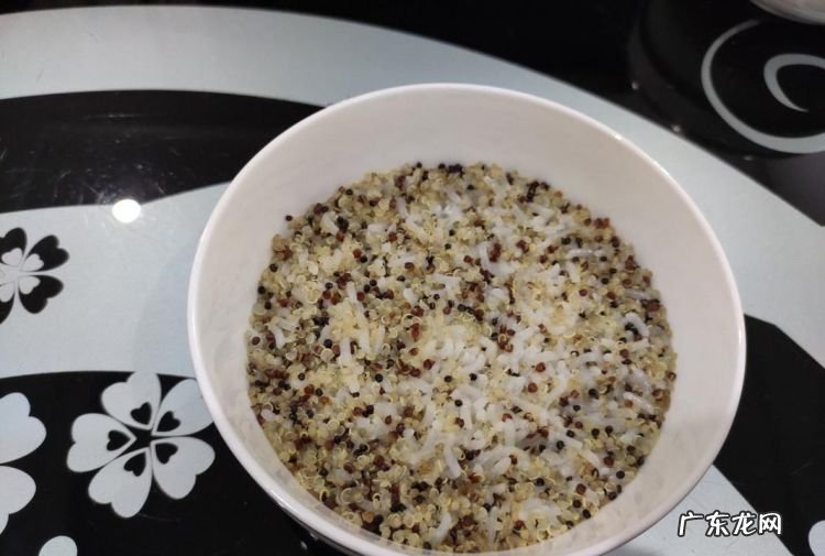 藜麦可以直接煮米饭,青稞和藜麦可蒸成米饭吃