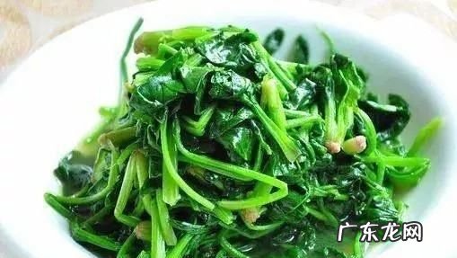 怎么炒菠菜好吃又简单,菠菜怎么炒好吃