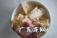 小竹笋怎么炒好吃,竹笋怎么炒好吃又简单的做法粗