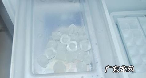 怎么在家制作冰块材料,家里没有磨具怎么制作冰块