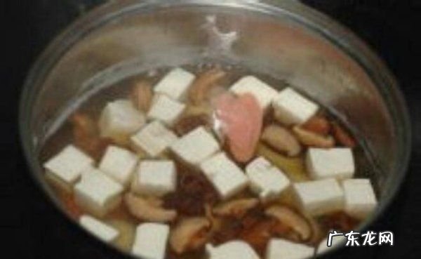 素三鲜汤怎么做,三鲜汤指的是什么