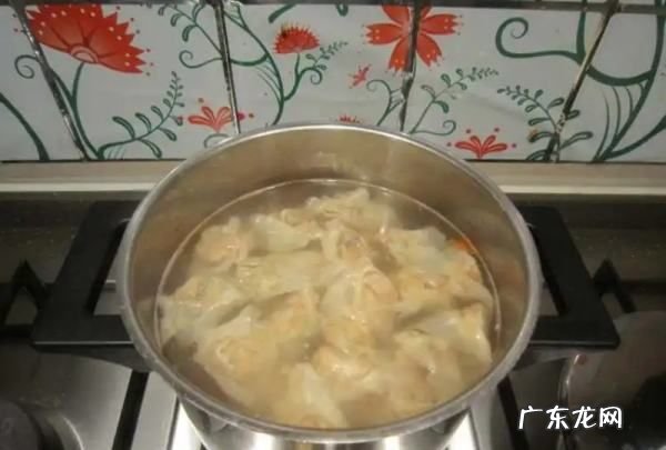 冷冻馄饨煮多久,速冻馄饨煮多久