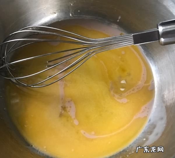 如何解决蛋糕糊有颗粒,为什么蛋黄糊总是有颗粒