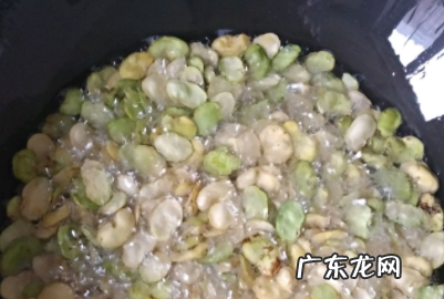 油炸青蚕豆瓣怎样才酥,新鲜豆瓣怎么炸酥脆