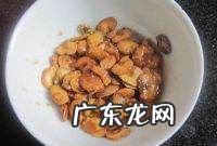 油炸青蚕豆瓣怎样才酥,新鲜豆瓣怎么炸酥脆