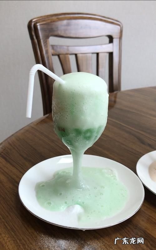 怎么才能消掉奶昔的泡沫,刚做香蕉奶昔咋全是沫