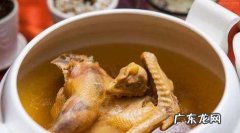 如何把鸡汤炖成奶白色,鸡汤怎么炖才是奶白色的