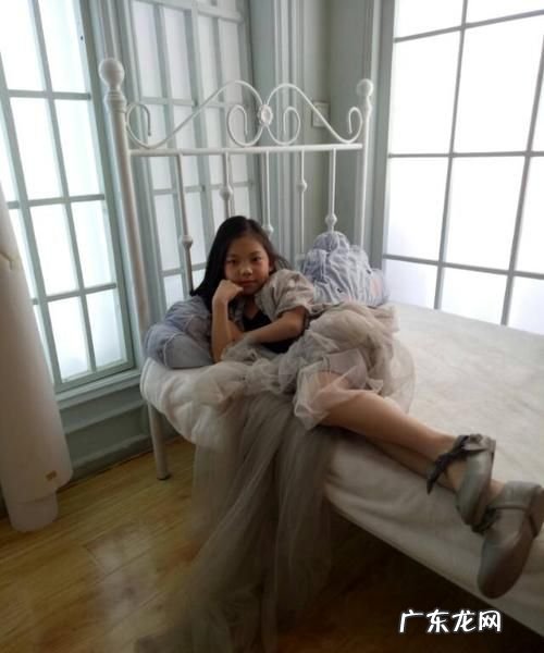 怎么样躺着拍照,男生自拍角度怎么样比较好