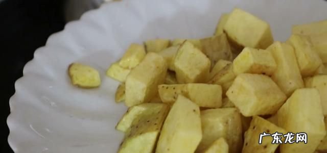 土豆削皮后发黑可以吃,土豆削皮后发黑可以吃