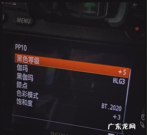 索尼相机怎么看照片,索尼相机各个按键功能以及使用