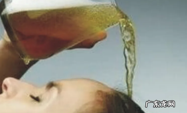 小苏打可以洗头发,小苏打洗头的好处 头发可以洗得很干净
