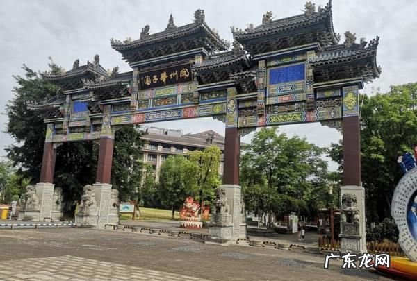 汉丰湖和西湖哪个大,汉丰湖作文结尾怎么写