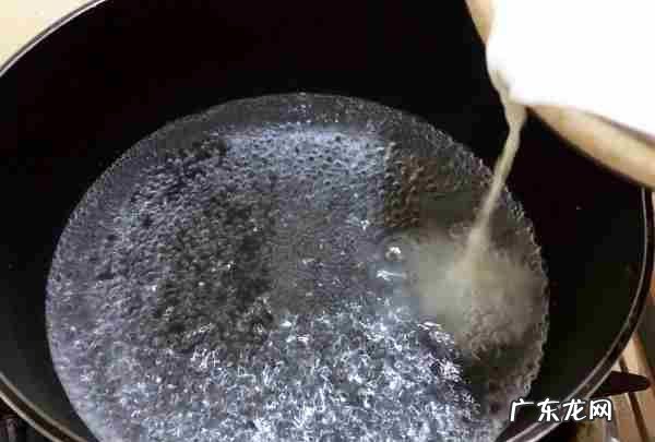 凉糕要冷多久才能成型,四川凉糕的做法与配方